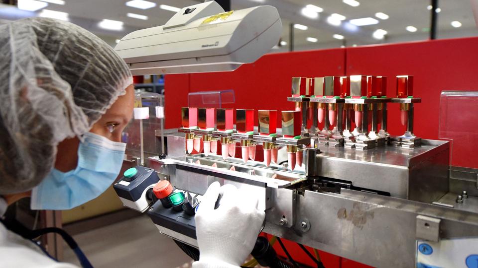 Fluorstoffer bliver blandt andet brugt i produktionen af kosmetik og cremer. (Arkivfoto). <i>François Lo Presti/Ritzau Scanpix</i>