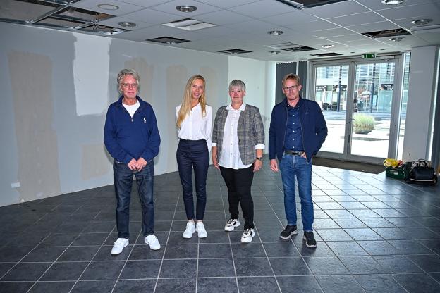 Tidligere har der været tøj, Salto og vinforretning. Nu bliver der indrettet hørecenter i det velbeliggende lokale. <i>Foto: Ole Iversen</i>