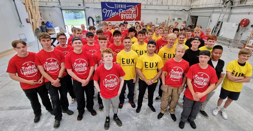 D e nye elever på Knivholtvej i Frederikshavn på første skoledag. Foto: EUC Nord <i>Foto: EUC Nord</i>