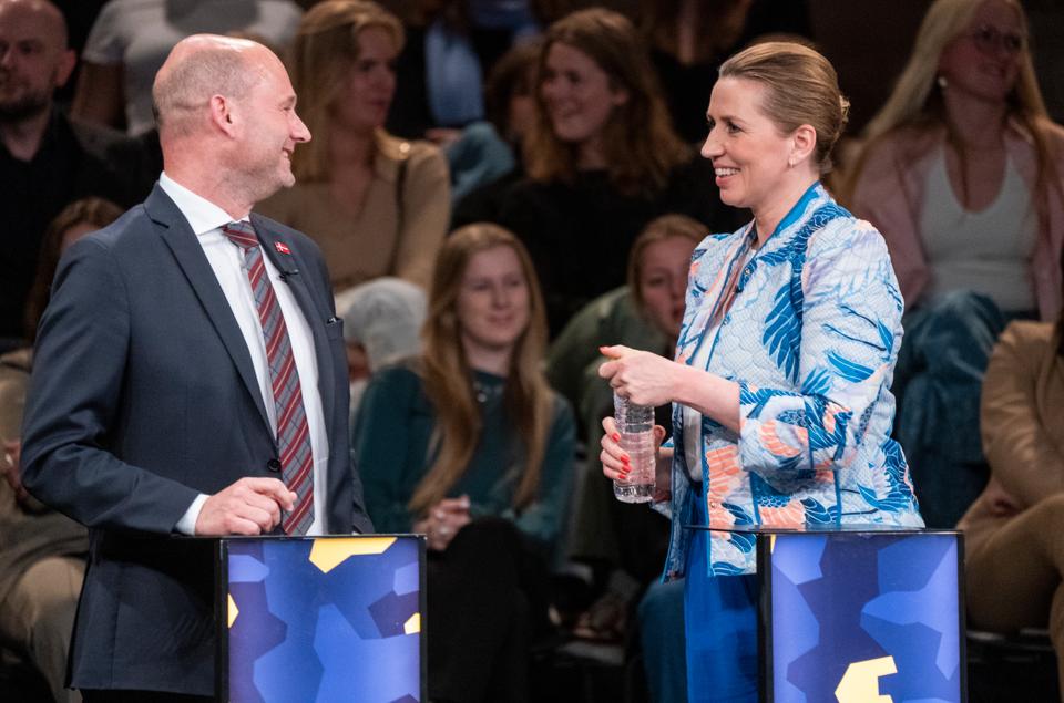 Selv om den konservative formand Søren Pape går tilbage i en ny måling, er det mest sandsynligt, at det enten bliver ham eller Mette Frederiksen (S), der sidder i statsministerstolen efter et valg. Ifølge politiske iagttagere. <i>Arkivfoto: Søren Bidstrup/Ritzau Scanpix</i>