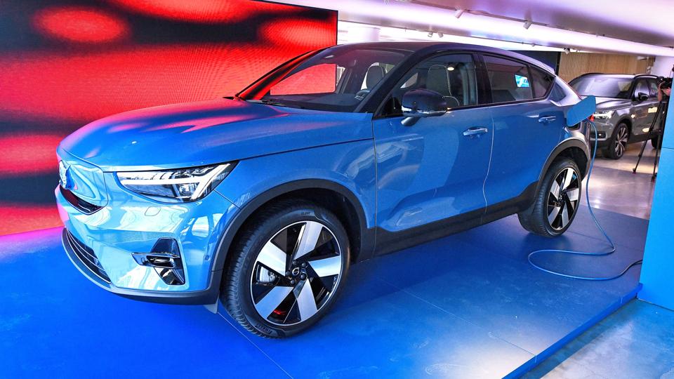 Volvo har allerede en del el- og hybridbiler i porteføljen. Her er det Volvo C40 Recharge, der blev præsenteret i Stockholm sidste år. (Arkivfoto). <i>Tt News Agency/Reuters</i>