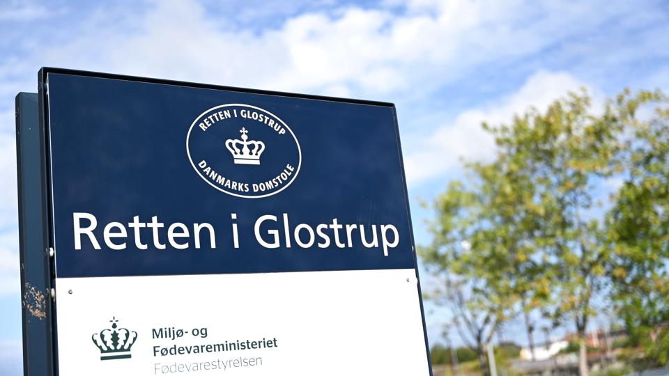 En 45-årig kvinde er blevet idømt halvandet års fængsel for at bruge familiemedlems penge på rejser og andre køb på nettet. (Arkivfoto). <i>Philip Davali/Ritzau Scanpix</i>