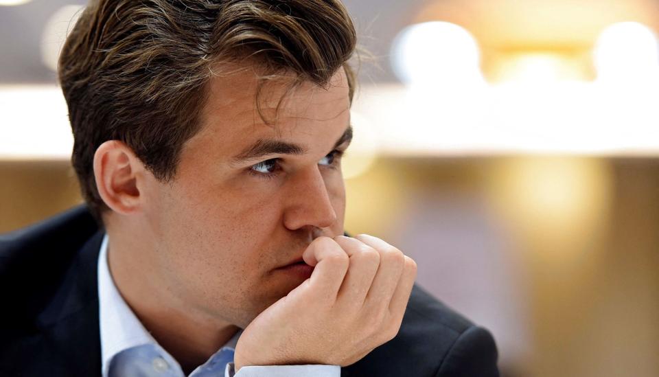 Magnus Carlsen varsler, at han vil udtale sig om skakskandalen i den kommende uge. <i>Arkivfoto: Arun Sankar/Ritzau Scanpix</i>
