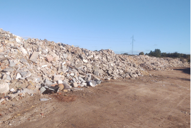 Det er knusning af beton ved virksomheden, der forårsager støvgener hos naboerne <i>Foto: Genbrugssten</i>