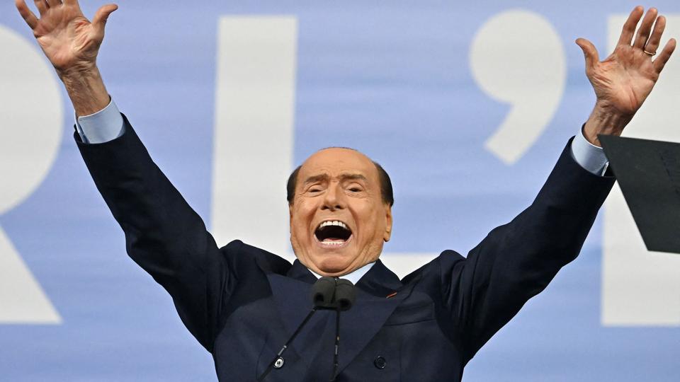 – Præsident Putin blev presset af det russiske folk, af et parti og af sine ministre til at komme med denne særlige operation, sagde Berlusconi til tv-kanalen Rai i opsigtsvækkende erklæring, som han senere trak tilbage. <i>Alberto Pizzoli/Ritzau Scanpix</i>