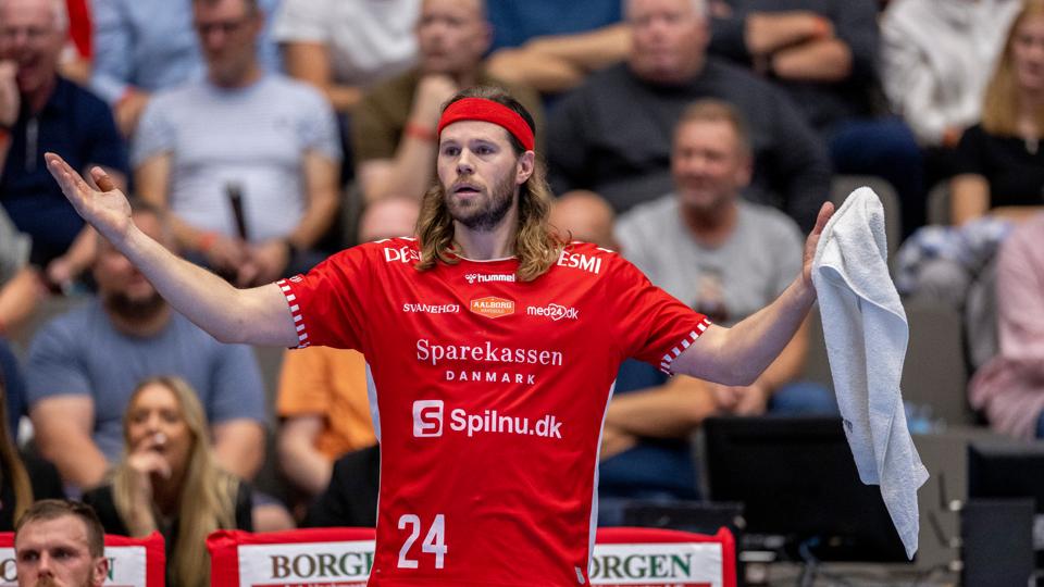 Mikkel Hansen konstaterer, at Bjerringbro-Silkeborg trak deres angreb til det absolut yderste. <i>Foto: Lars Pauli</i>