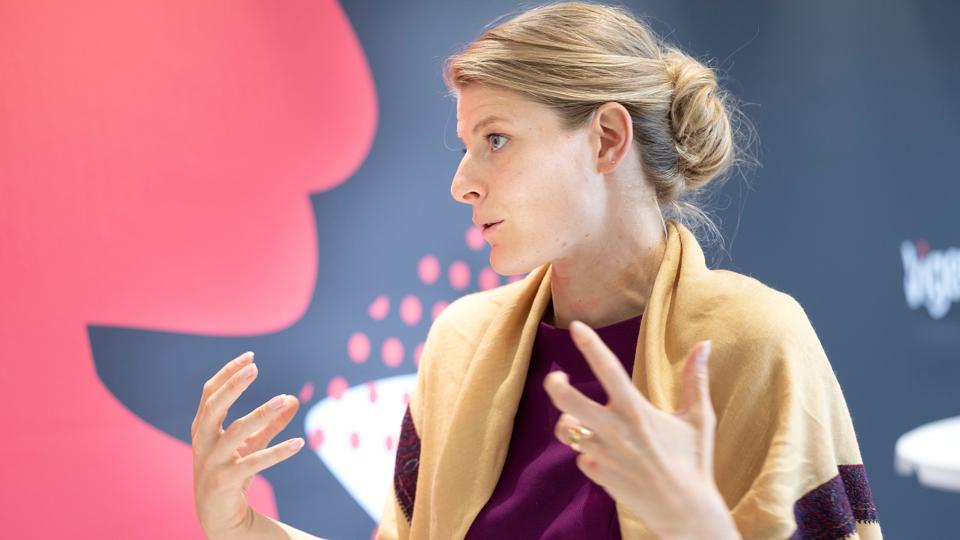 Kulturminister Ane Halsboe-Jørgensen (S) konstaterer, at der er så bred enighed, at der er et fundament for at sætte gang i arbejdet for en ny fordeling af den statslige kulturstøtte. <i>Foto: Claus Søndberg</i>