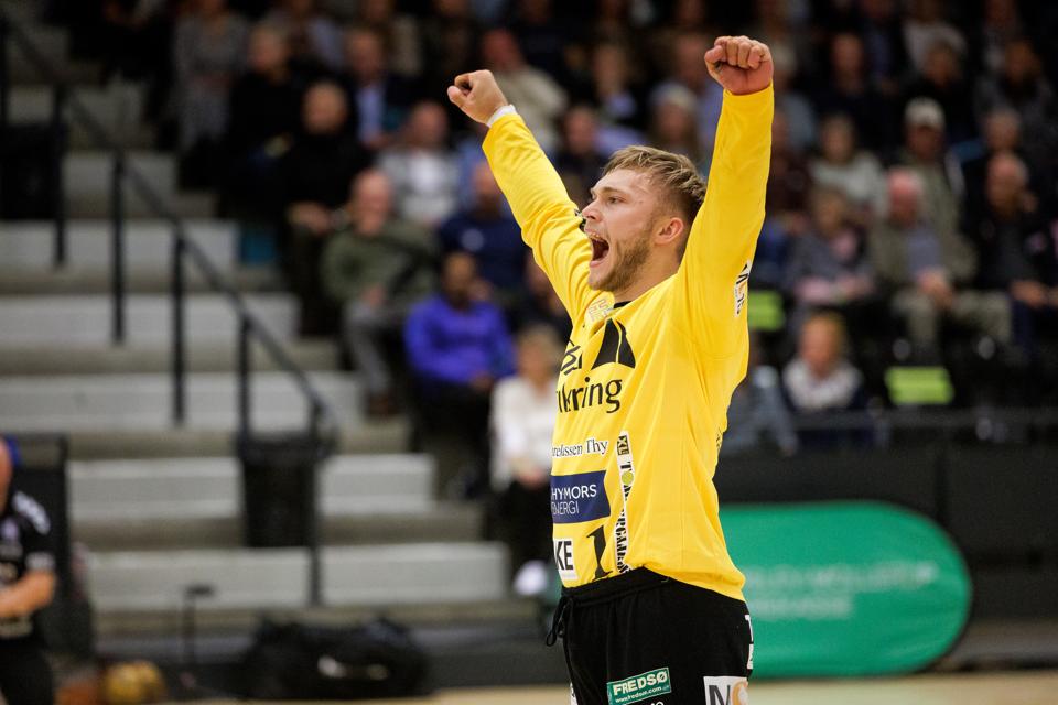 Mors-Thy Håndbolds Rasmus Henriksen har statistisk set været HTH Herreligaens bedste målmand i efteråret. <i>Arkivfoto: Bo Lehm</i>