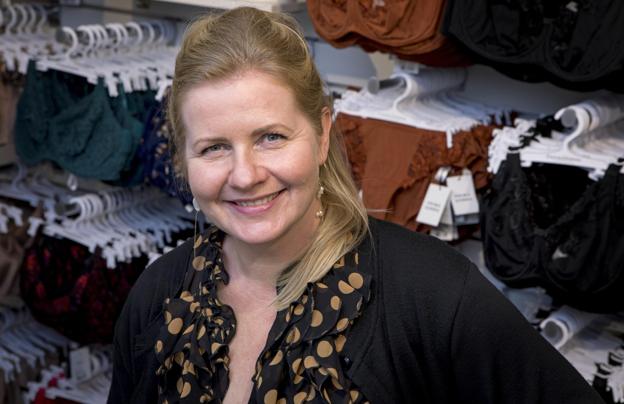 Indehaver Helle Svendsen <i>Foto: BlondeHuset</i>