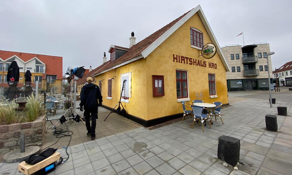 Filmholdet vil bruge de bygninger, som står opført på samme måde som i 1981. Filmholdet vil bruge de bygninger, som står opført på samme måde som i 1981.