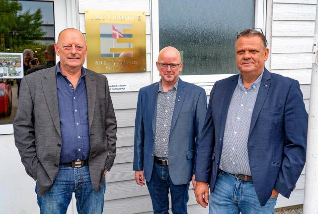 De stolte ejere af trappefirma gennem 40 år - fra venstre Jan Nielsen, Michael Pedersen og Benny Rytter. <i>Foto: Privatfoto.</i>
