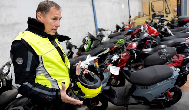 - Kulturbroen er ikke et sted, vi laver ret mange trafikkontroller, men kommer der henvendelser fra flere borgere, gør vi det gerne, siger Jess Falberg Nielsen. <i>Foto: Lars Pauli</i>
