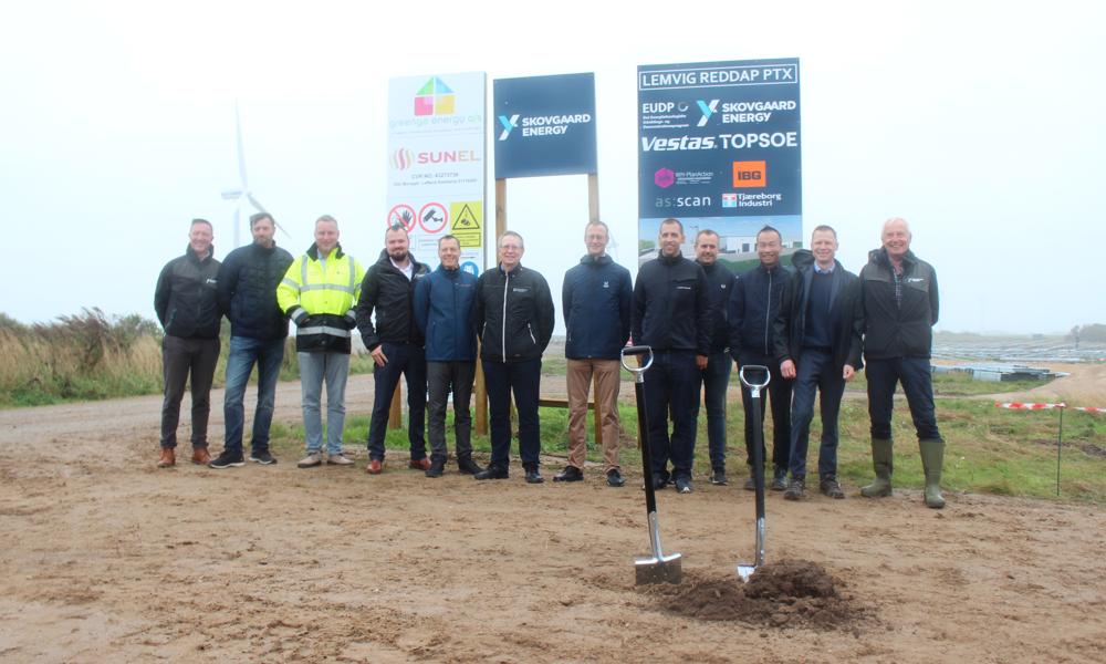 Fremmøde ved første spadetik til Skovgaard Energys Power-to-X anlæg i Ramme ved Lemvig.