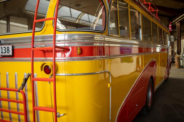 Bussen står helt original. <i>Foto: Martél Andersen</i>