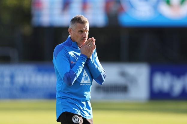 Thisted-træner Krzysztof Popczynski og hans tropper havde lørdag muligheden for at kravle op i top-seks, men det glippede med nederlaget til AB. <i>Foto: Bente Poder</i>