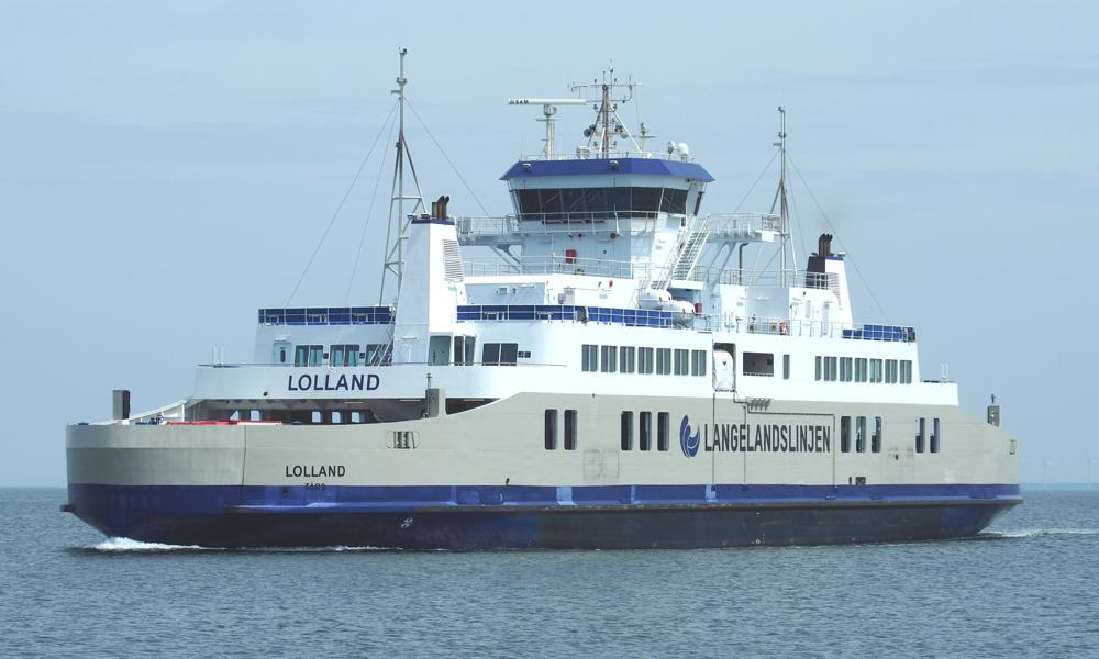'Lolland', den ene af Molslinjens to færger på Langelandsbæltet. Foto: 'Lolland', den ene af Molslinjens to færger på Langelandsbæltet. Foto: