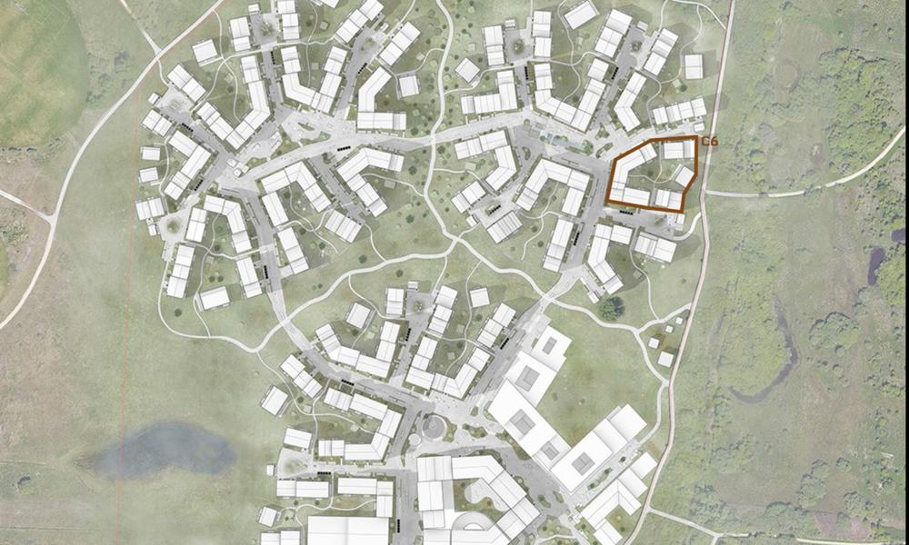 Fælledby på Amager. Byggeriet af første træbyggeri er placeret på byggefelt C6 i Fælledbys kommende nordøstlige nabolag her markeret med rødt. Fælledby på Amager. Byggeriet af første træbyggeri er placeret på byggefelt C6 i Fælledbys kommende nordøstlige nabolag her markeret med rødt.