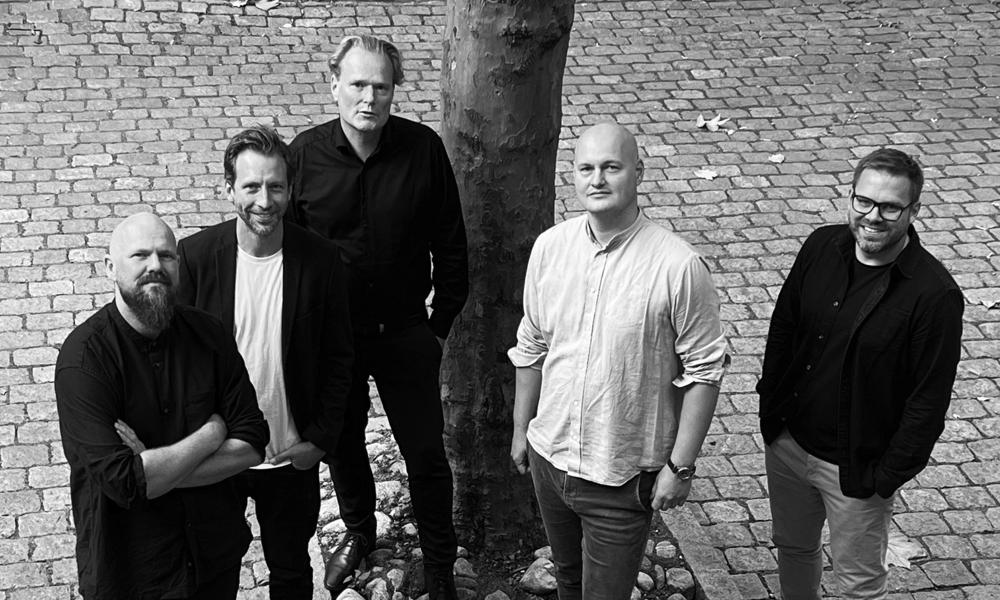 Partner-kvintetten, der nu håndterer den daglige ledelse og drift i Cubo Arkitekter (Fra venstre):  Sune Nielsen, Søren Marxen, Torben Schytt, Rune D. Riis og Per Preem Ravn.