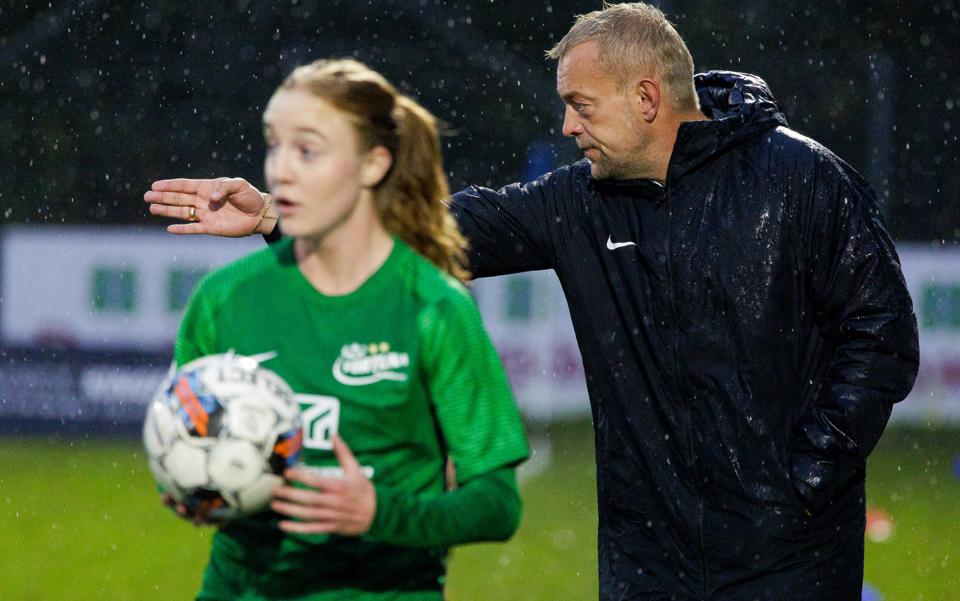 Heldet var ikke med Fortuna Hjørring og cheftræner Bo Zinck i lodtrækningen til semifinalerne i pokalturneringen. <i>Arkivfoto: Bo Lehm</i>