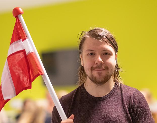 Timm Alexander Poulsen, bioanalytikerstuderende bosat i Aalborg, har tidligere studeret til sygeplejerske. <i>Foto: Lene Pedersen</i>