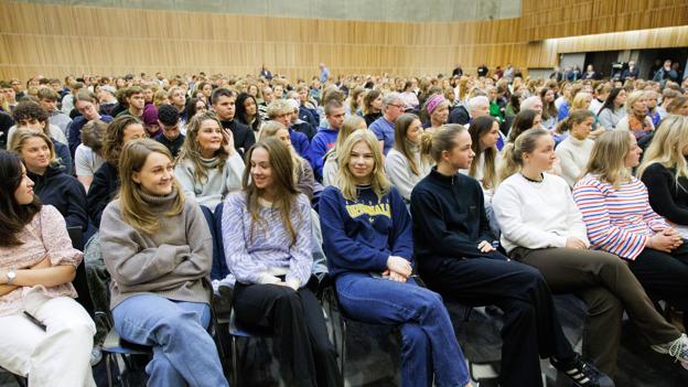 Eleverne var veloplagte - og ikke mindst spørgelystne. <i>Foto: Bo Lehm</i>