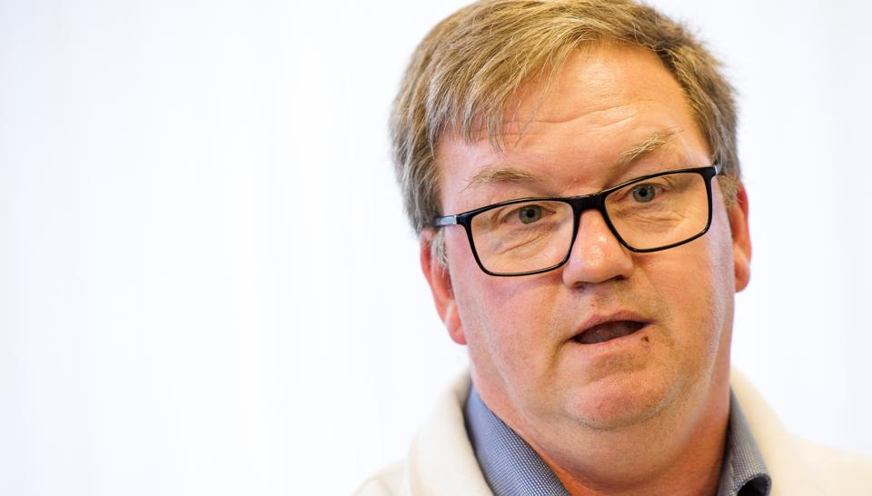 Som kandidat for Nye Borgerlige i Thisted-kredsen var Brian Nielsen på plakaten i lygtepæle mange steder i Thy og på Mors, men på Mors er det gået stærkt med at fjerne plakaterne efter valget, for allerede inden valget var flere af hans plakater klippet ned fra lygtepælene og pist forsvundet. <i>Foto: Bo Lehm</i>