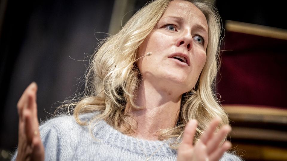 Ida Auken (S) siger, at Socialdemokratiet er "helt klar på", at en CO2-afgift for landbruget kan sætte i priserne også. (Arkivfoto). <i>Mads Claus Rasmussen/Ritzau Scanpix</i>