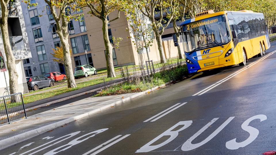 Jyllandsgade er kommet til at ligne en motorvej, mener Anker Lohmann-Hansen <i>Arkivfoto: Lars Pauli</i>