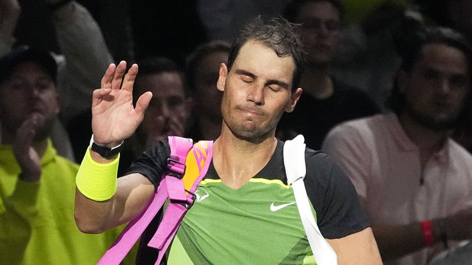 Rafael Nadal har vundet 22 grand slam-titler. Sent onsdag aften lignede Nadal længe en vinder ved første kamp i Masters-turneringen i Paris, men tabte. <i>Michel Euler/Ritzau Scanpix</i>