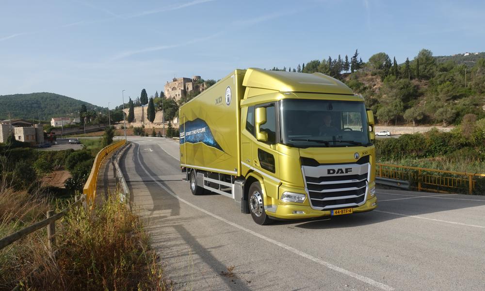 Vores testbil nr. to var denne DAF XD 410 FA 4x2 med MX 11-motoren. Vores testbil nr. to var denne DAF XD 410 FA 4x2 med MX 11-motoren.