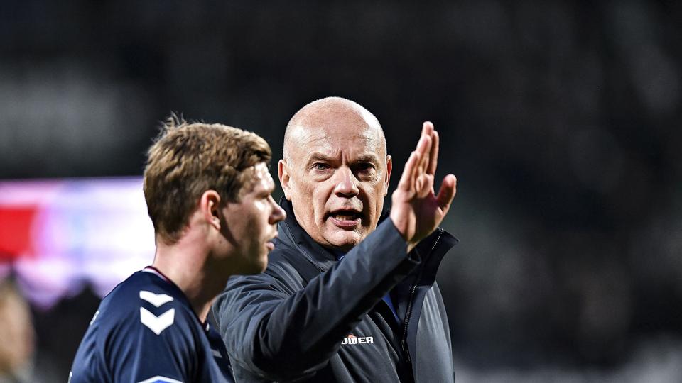 Uwe Rösler og AGF spillede en god første halvleg mod Viborg FF, men holdt ikke niveau i anden halvleg, erkender tyskeren. <i>Ernst Van Norde/Ritzau Scanpix</i>