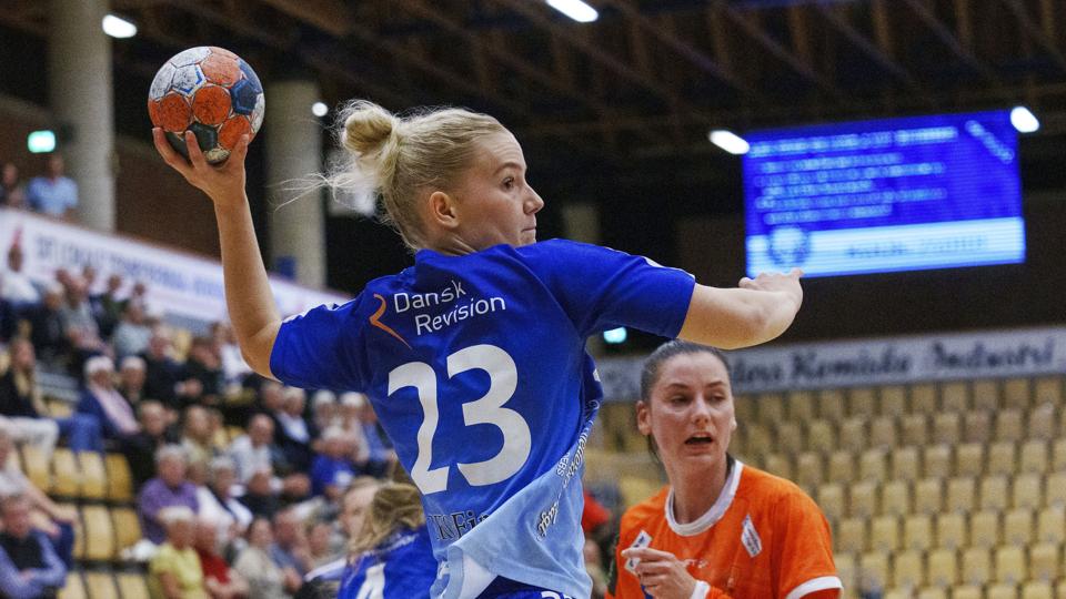 Tania Knudsen og de øvrige Randers-spillere skal sandsynligvis kigge sig om efter en ny klub inden længe. <i>Bo Amstrup / Ritzau Scanpix/Ritzau Scanpix</i>