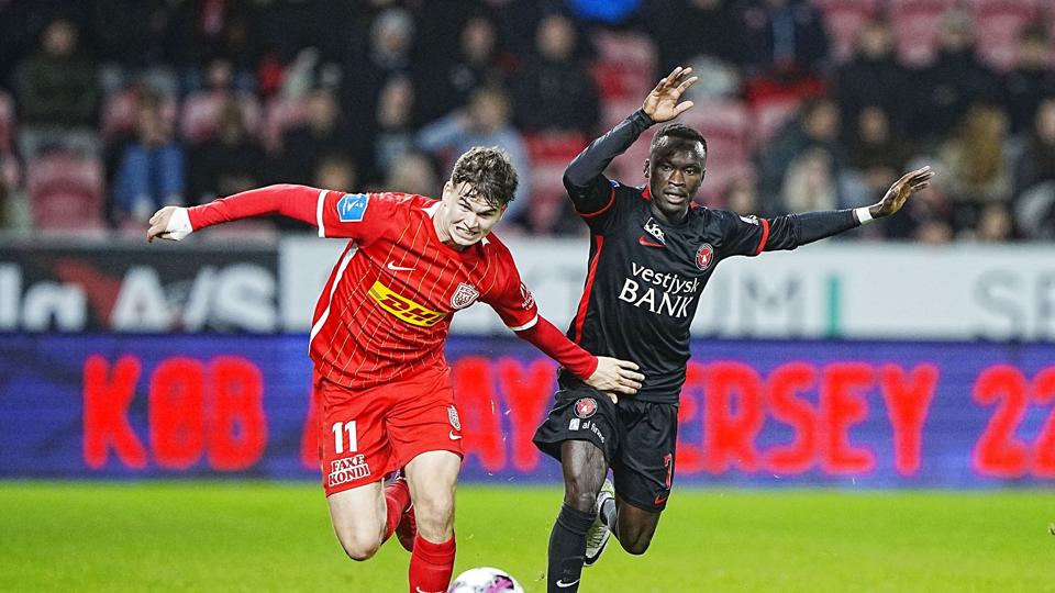 Hverken FC Nordsjælland eller FC Midtjylland formåede at komme til helt store chancer. <i>Bo Amstrup/Ritzau Scanpix</i>