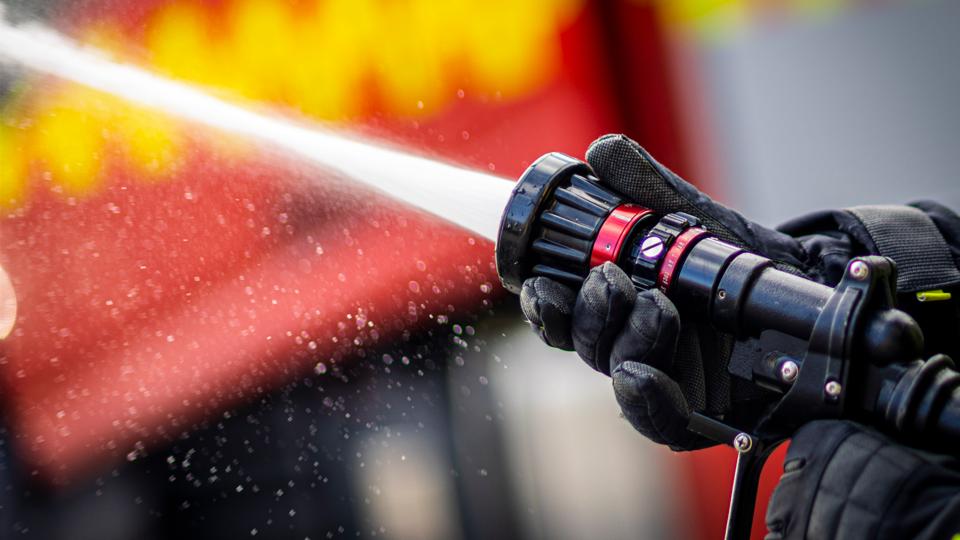 En anmodning om at flytte en kassevogn fra et brandsted på Møgelvej i Sundby Thy blev i første omgang ikke efterkommet - og det var ikke så smart. <i>Arkivfoto</i>