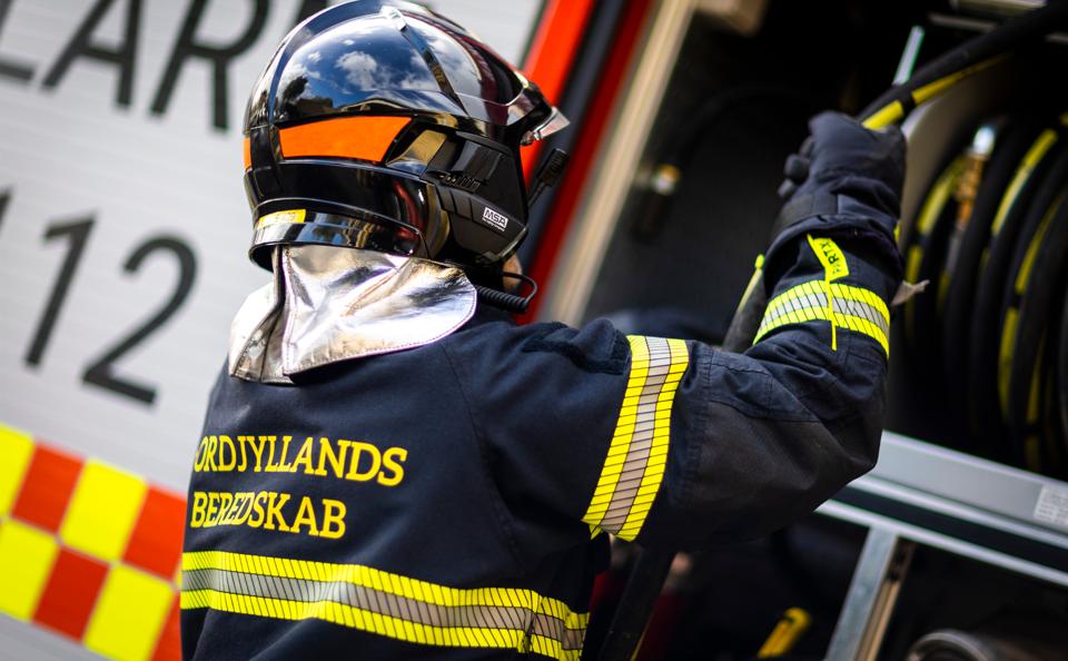 Huset, som Nordjyllands Beredskab rykkede ud til, stod tomt <i>Foto: Martél Andersen</i>