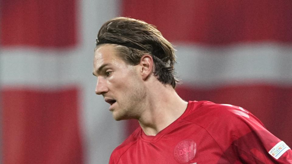Den danske landsholdsspiller Joachim Andersen har tidligere offentliggjort nogle af de hadbeskeder, han har modtaget på de sociale medier. Der efterlyses stadig værktøjer til at komme den slags ubehagelige ytringer til livs. <i>Ulrik Pedersen/Ritzau Scanpix</i>
