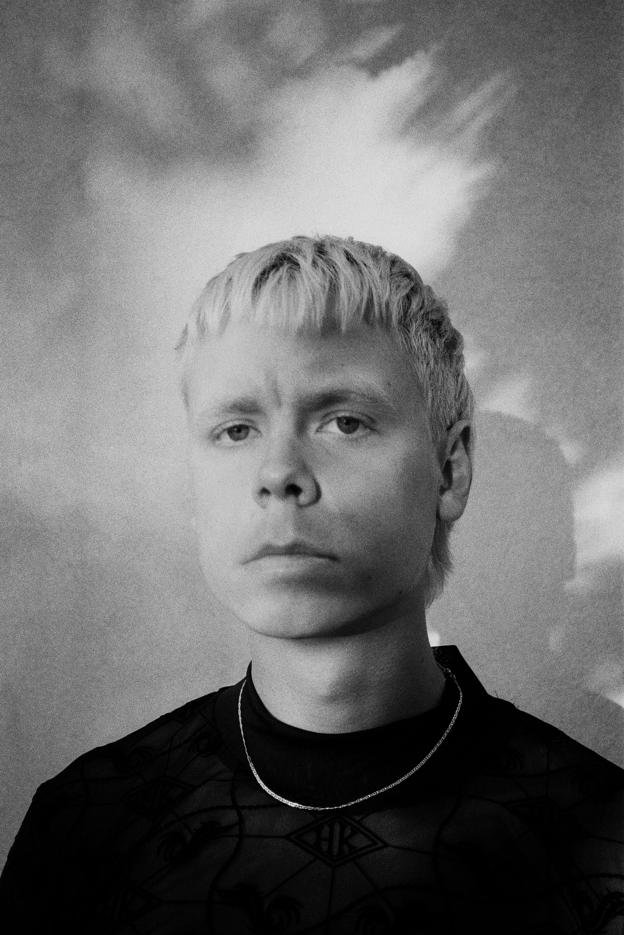 - Det bliver svært nogensinde at lave noget, der bare minder om den video, siger Magnus Pilgaard Grønnebæk, der dannede Farveblind i 2015 sammen med trommeslager Jens Asger Lykkeboe. <i>PR-foto: Bobby Mandrup</i>