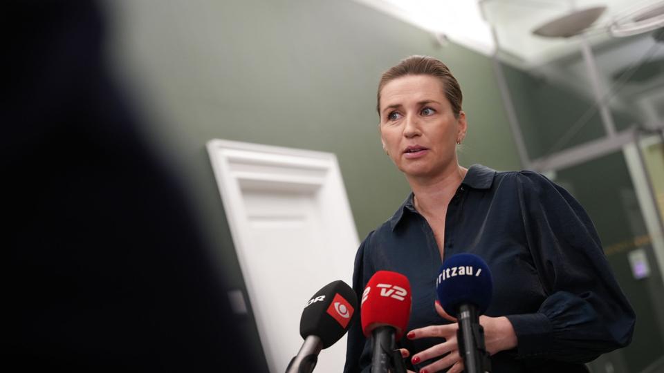 Regeringsforhandlingerne er torsdag genoptaget i Statsministeriet med Mette Frederiksen (S) for bordenden. <i>Emil Helms/Ritzau Scanpix</i>