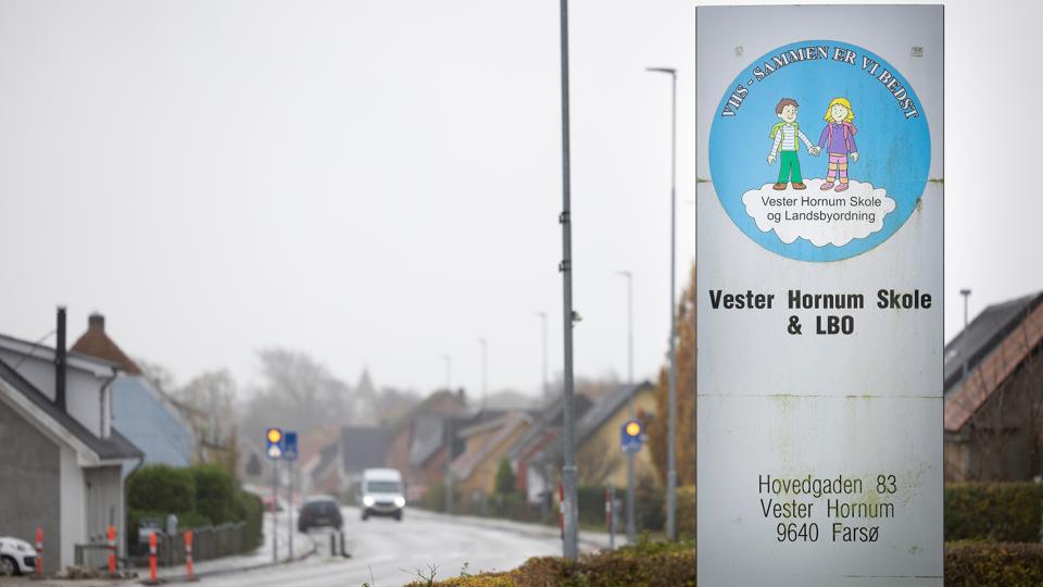 Ingen i byen bryder sig om, at Vester Hornum skal miste sin skole. Men bestyrelsen har mistet troen på, at undervisningen kan foregå på bedste måde fra næste skoleår. <i>Foto: Claus Søndberg</i>