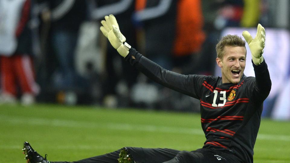 Anders Lindegaard er især kendt for sin tid i Manchester United, som han kom til i 2011. Et halvt år senere kom David de Gea til klubben, og det stod hurtigt klart, at klubbens træner foretrak spanieren i målet. (Arkivfoto). <i>Johannes Eisele/Ritzau Scanpix</i>