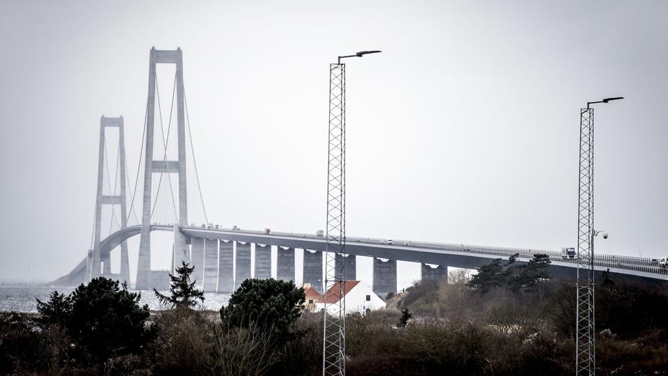 Storebæltsbroen var lukket for biltrafik i fire timer lørdag formiddag på grund af en redningsaktion. (Arkivfoto). <i>Mads Claus Rasmussen/Ritzau Scanpix</i>
