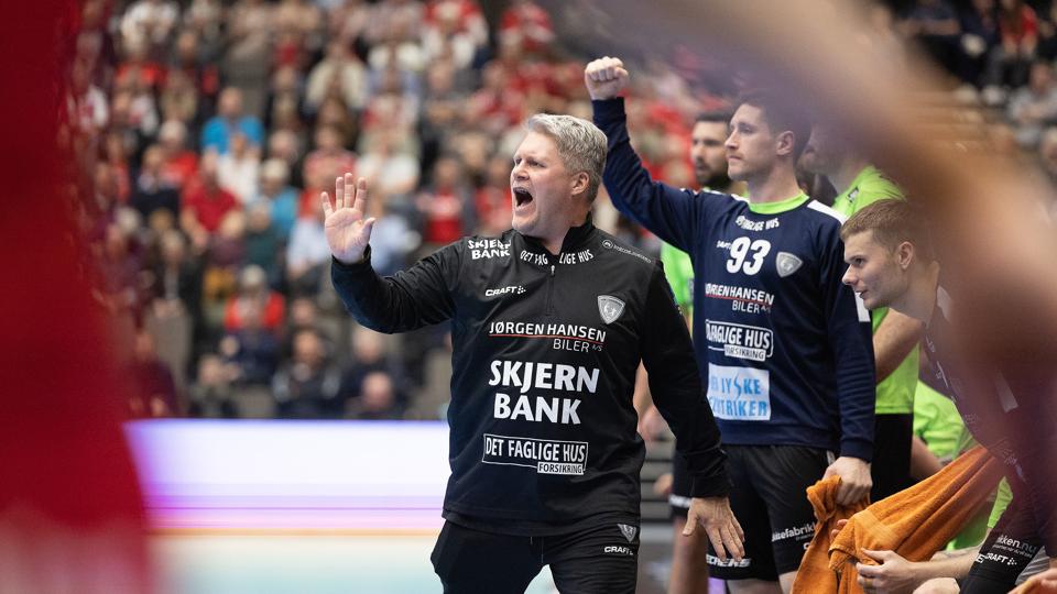 Anders Thomsen og Ribe-Esbjerg har lagt på niveauet i de senere sæsoner, og det har både GOG og Aalborg Håndbold fået at mærke. <i>Arkivfoto: Bente Poder</i>
