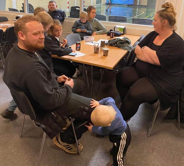 Borgermøde i Vester Hornum om skolesagen. <i>Privatfoto: Camilla Overvad Laursen</i>