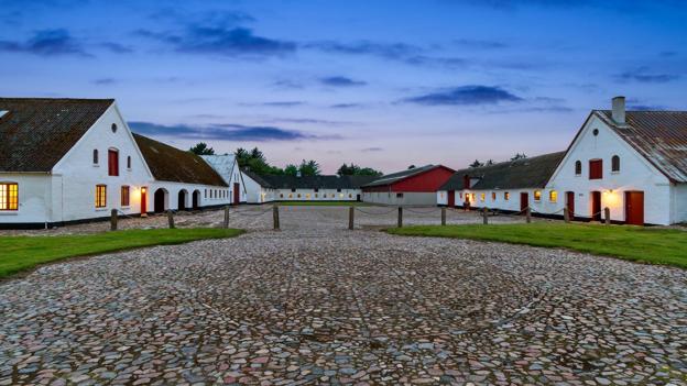 Kjærsgård Hovedgård <i>Foto: Lilienhoff</i>