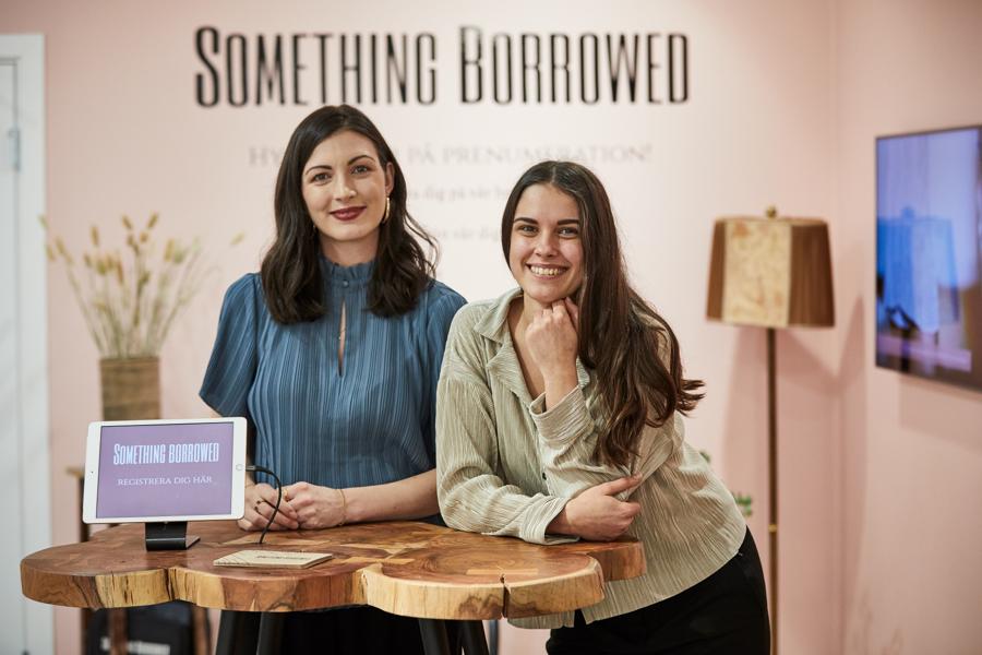 Daniella Letica Fransson och Madlén Fondén, Something Borrowed. Daniella Letica Fransson och Madlén Fondén, Something Borrowed.