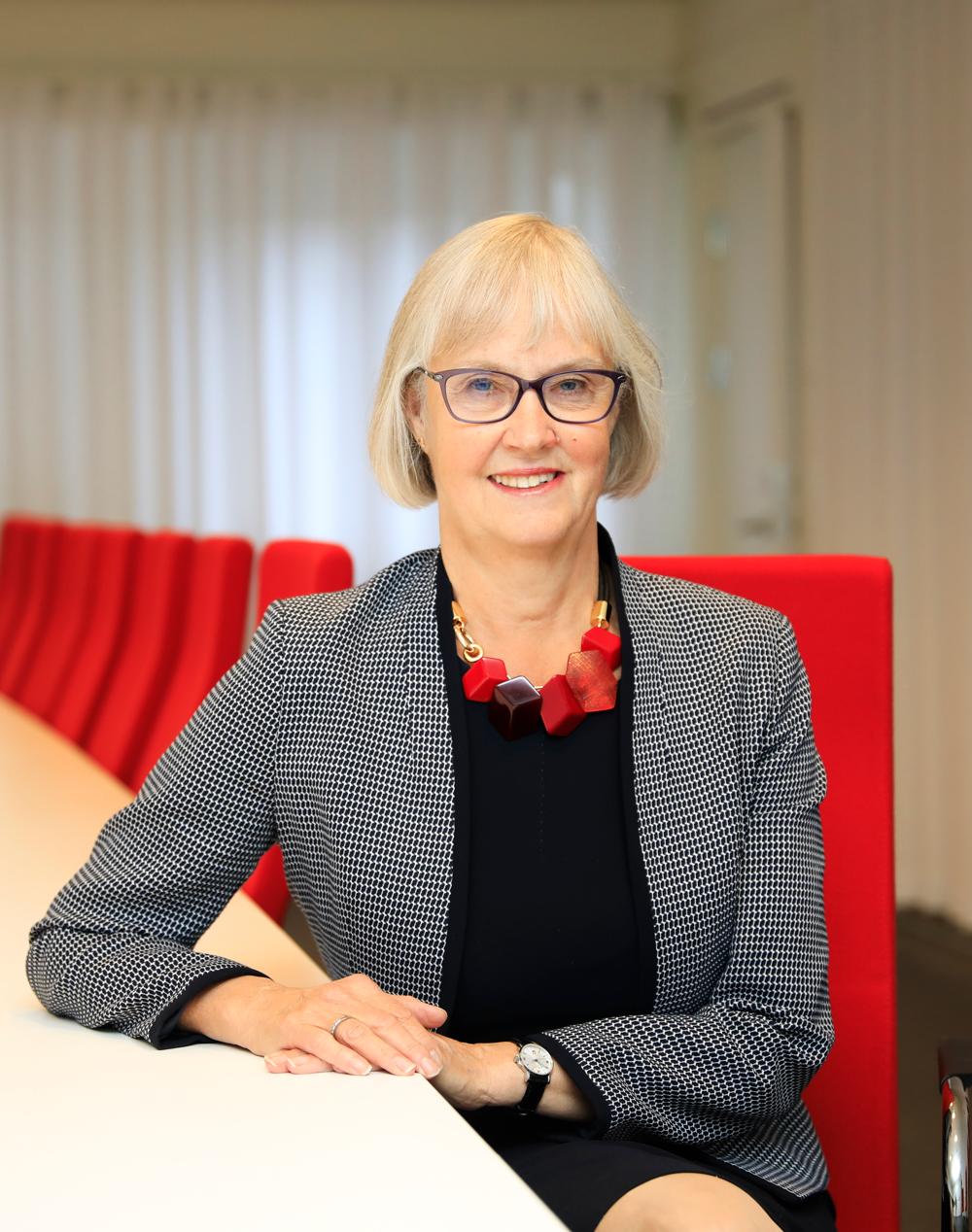 Lena Erixon har utrett frågan om fysisk planering. Lena Erixon har utrett frågan om fysisk planering.