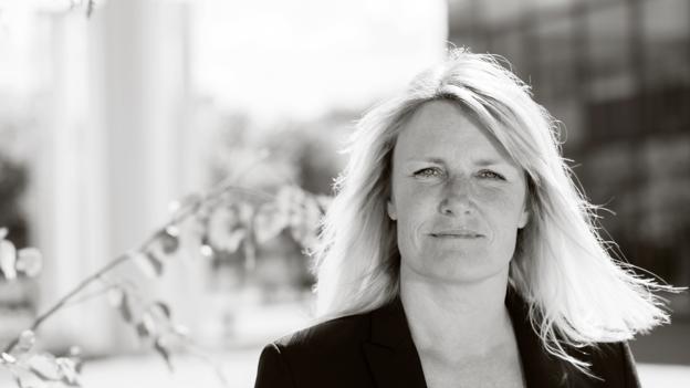 - Det er fantastisk, at vi nu får et ungt aftryk i Poesiparken, siger Birgit S. Hansen. <i>pr-foto</i>