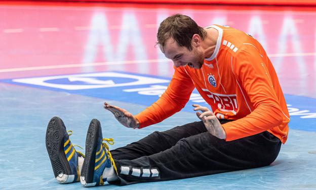 Fabian Norsten, der her ses i aktion for VfL Gummersbach, skal fremover danne par med Niklas Landin i Aalborg Håndbolds mål. <i>Arkivfoto: Michael Schmidt/Imago/Ritzau Scanpix</i>