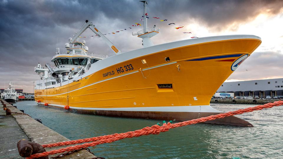 HG333 Isafold som er et moderne fiskefartøj med dieselelektrisk fremdrift. Det er netop færdigbygget i Bilbao i Spanien og ankom fredag eftermidag til Hirtshals. <i>Foto: Lars Pauli</i>