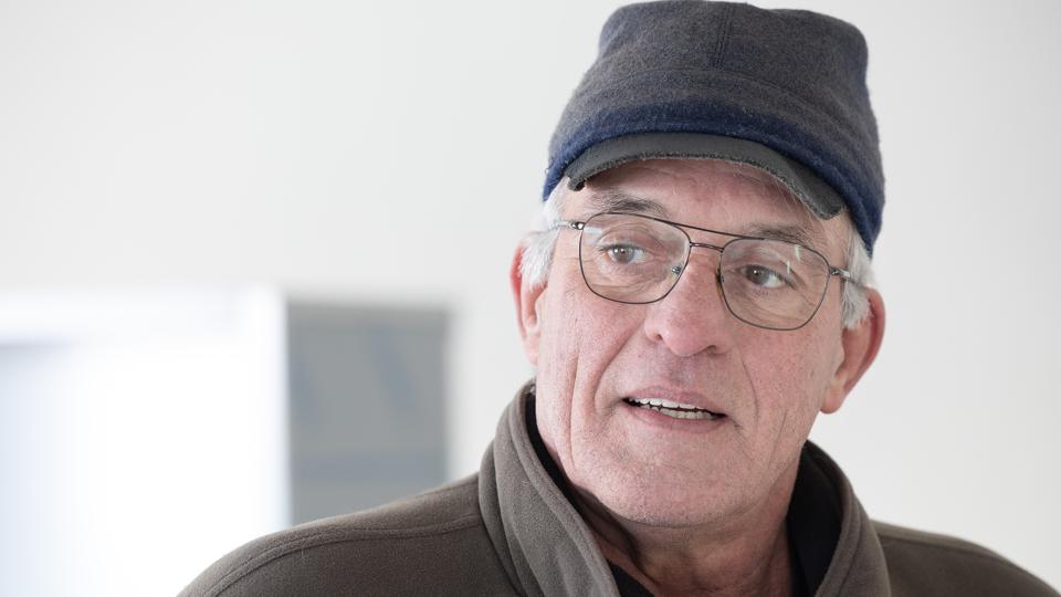 Mark Birschbach har lange arbejdsdage, men i øjeblikket skal han også finde timerne til at indrette industri-køkken i laden på bopælen i Vendsyssel. <i>Foto: Bente Poder</i>